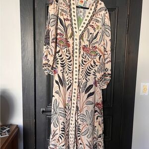 FARM Rio Cream and Black Botanical Maxi Dress